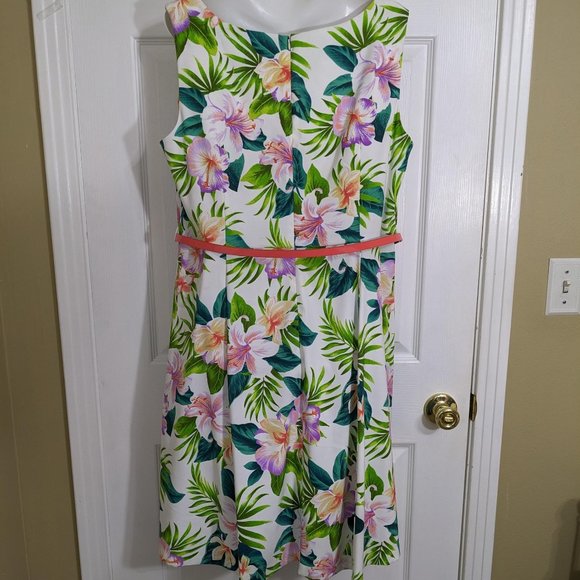 Dressbarn White Green Purple Floral Sleeveless Belted Midi Dress - size 16W - Picture 9 of 15